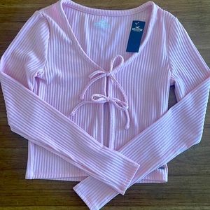 Small, light pink Hollister crop shirt